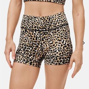 Outdoor Voices TechSweat Flex 3.5” Shorts